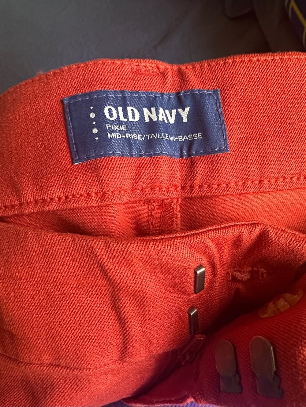 Old Navy Pixie Mid-Rise Red-Orange Straight-Leg Pants Size 12 - Picture 13 of 13